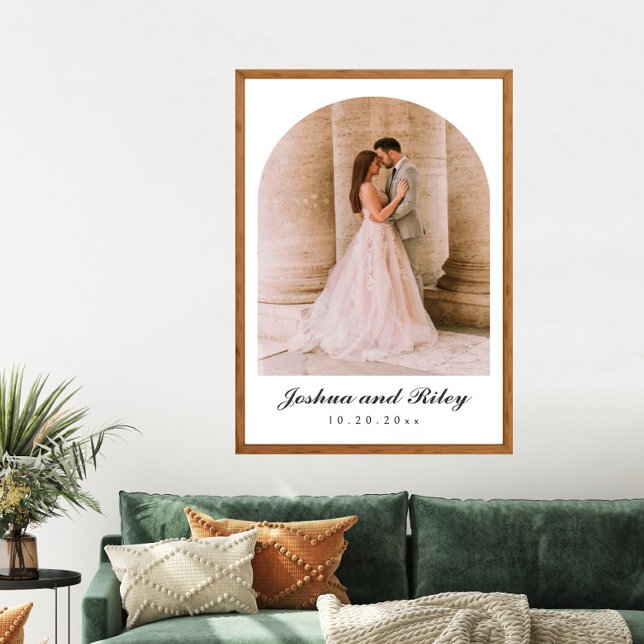 Klassisches Hochzeitsfoto-Poster mit Bogen-Design Poster (Von Creator hochgeladen)