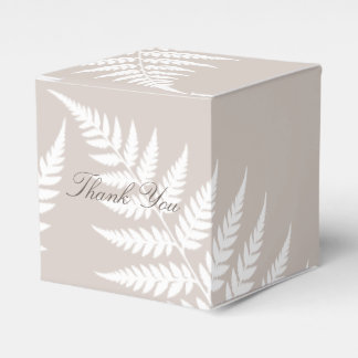 Klassisches Mocha Taupe Weiße Fern Dankeschön Geschenkschachtel