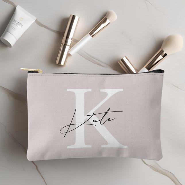 Klassisches Modern Monogram Bridesmaid-Geschenk Zubehörtasche (Von Creator hochgeladen)