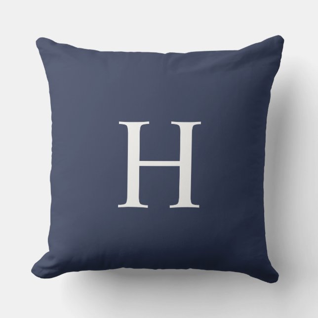Klassisches Modernes Navy Blau Monogramm Kissen (Vorderseite)