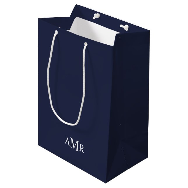 Klassisches Personalisiertes Monogramm Mittlere Geschenktüte (Vorderseite Schrägansicht)