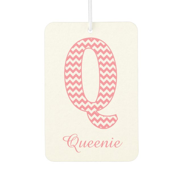 Klassisches Preppy Pink Zickzack Letter Q Monogram Autolufterfrischer (Vorderseite)