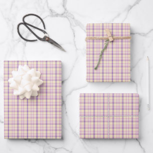 Klassisches Retro-Karo-Muster in Creme und Lila Geschenkpapier Set
