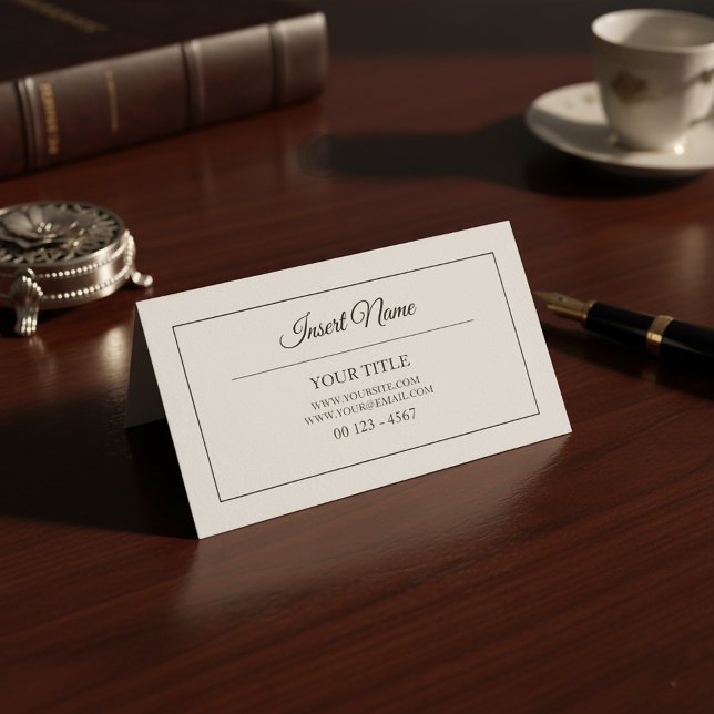 Klassisches Schlichtes Berufliches Schwarz-Weiß-Ge Visitenkarte (Von Creator hochgeladen)