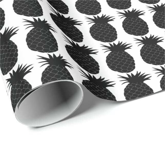 Klassisches Schwarz-Weiß-Ananas-Muster Geschenkpapier (Rolleneckpunkt)