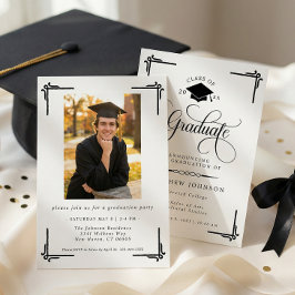 Klassisches Schwarz-Weiß-Foto zur Abschlussfeier Einladung