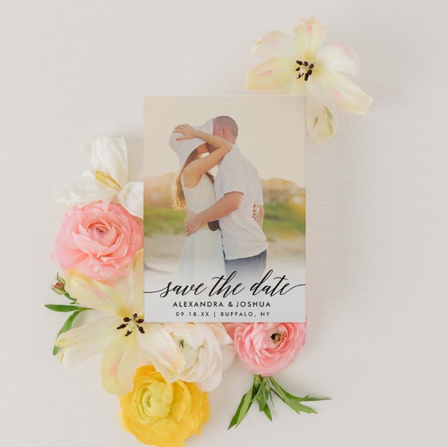 Klassisches Skript-Foto Save the Date Portrait (modern script wedding save the date)