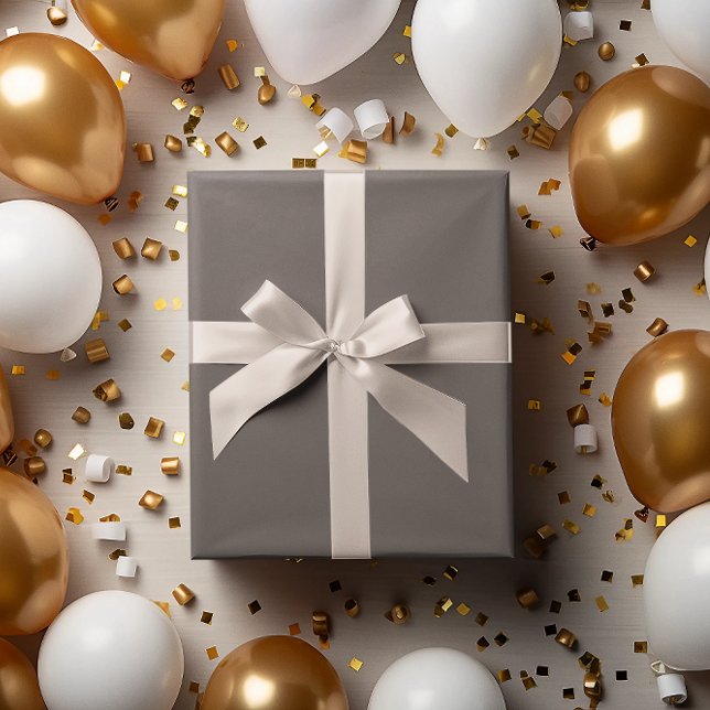 Klassisches Stapelschwarz Taupe Beige Wrapping Pap Geschenkpapier (Von Creator hochgeladen)