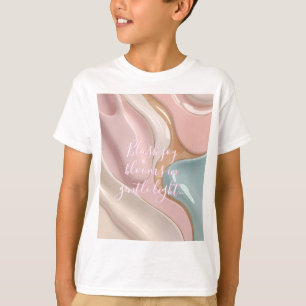 Klassisches T-Shirt für Kinder in stylischem Grafi