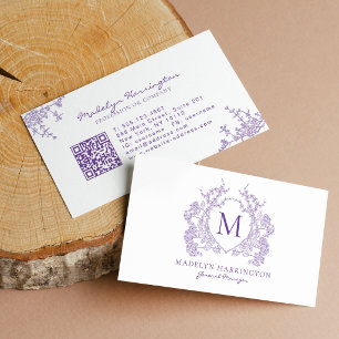 Klassisches violettes florales Wappen Monogramm QR Visitenkarte