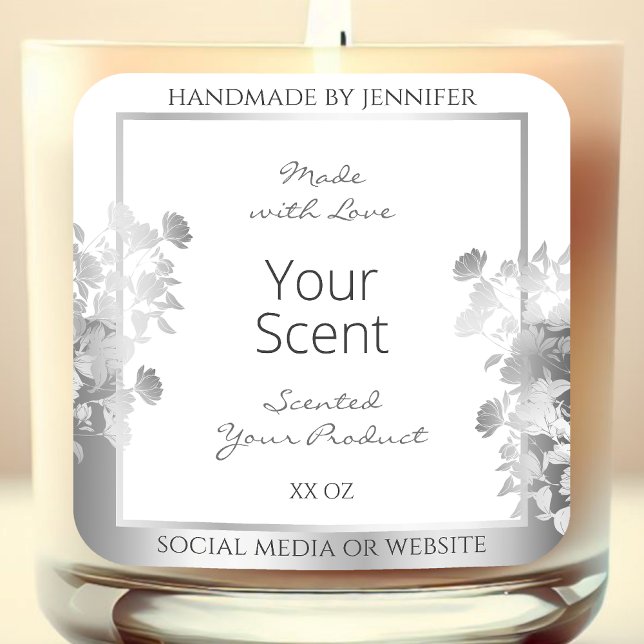 Klassisches weißes Blumenerzeugnis Etikett Silber Quadratischer Aufkleber (Von Creator hochgeladen)