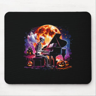 Klavierspielen mit geisterhaftem Halloweenkostüm Mousepad