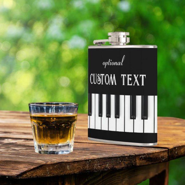 Klaviertastatur und anpassbarer Text schwarz und w Flachmann (Piano keyboard hip flask with optional text)