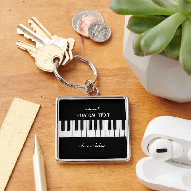 Klaviertastatur und anpassbarer Text schwarz und w Schlüsselanhänger (Piano keyboard and optional text keyring)