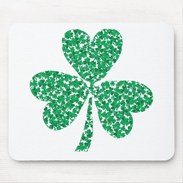 Kleeblatt aus kleinen Kleeblättern Mousepad (Vorne)
