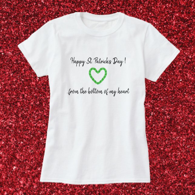 Kleeblatt Heart Happy St. Patrick's Day T-Shirt (Von Creator hochgeladen)