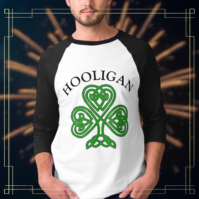 Kleeblatt Hooligan Funny St. Patrick's Day T-Shirt (Von Creator hochgeladen)