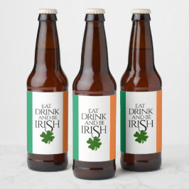 Kleeblatt isst trinken und irische Flagge führen Bierflaschenetikett