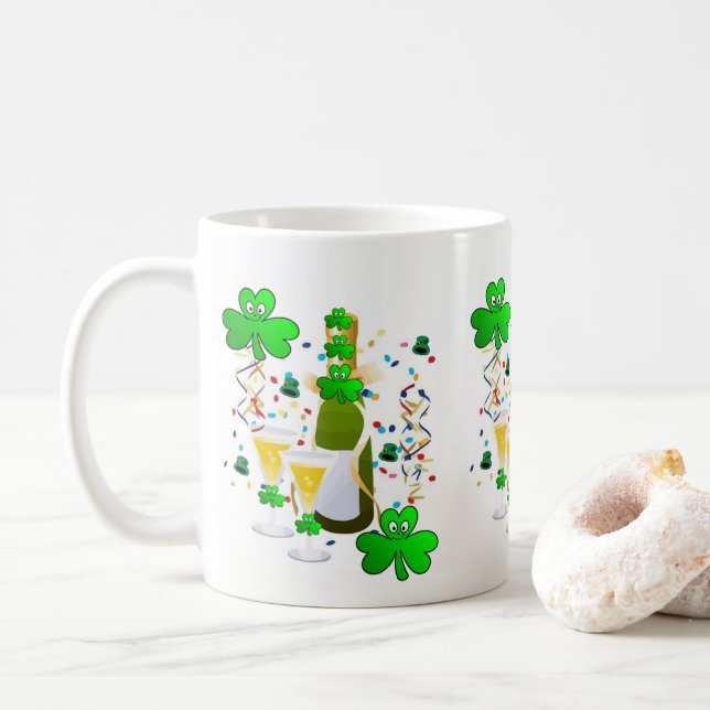 Kleeblatt Saint Patrick's Day Tasse (Mit Donut)