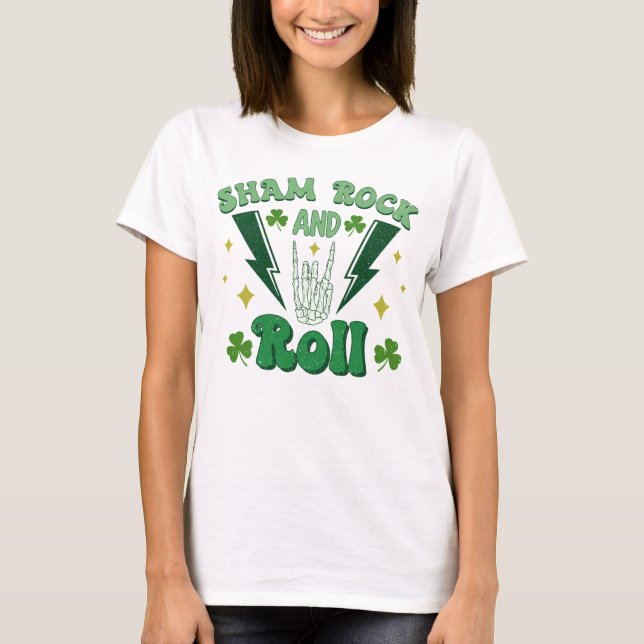 Kleeblatt und Roll St Patrick's Day T-Shirt (Vorderseite)