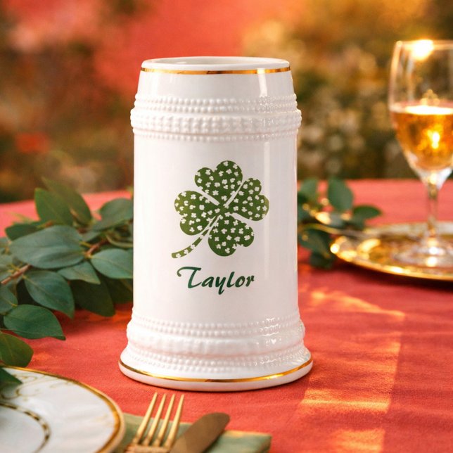 Kleeblatt Vierblättriges Kleeblatt Bierglas (Von Creator hochgeladen)