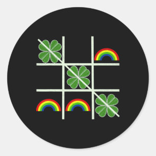 Kleeblatts und Rainbows Tic Tac Toe Lucky Saint Pa Runder Aufkleber