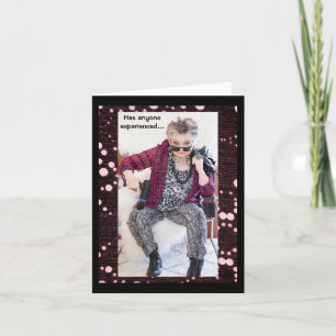 Kleidung zum Kleiderschrank, Wäscherei oder Stuhlk Karte