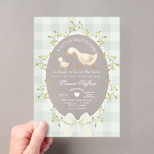 Kleine alberne Gans Baby Shower Salbei Gingham Acryleinladungen
