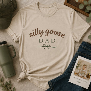 Kleine alberne Gans Papa Sagegrün Erster Geburtsta T-Shirt