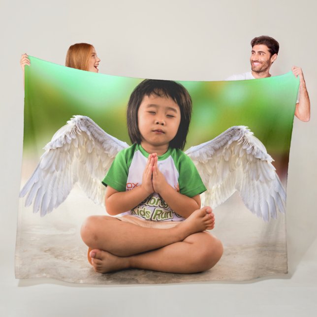 KLEINE ANGEL PRAYING FLEECEDECKE (Beispiel)