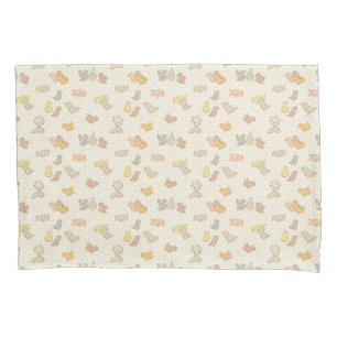 Kleine Birdies und Federn auf beige - Muster. Kissenbezug