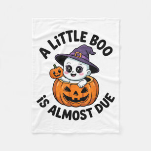 Kleine Boo ist fast fällig Süße Halloween-Schwange Fleecedecke