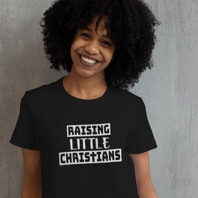 Kleine Christen und T - Shirt der Frauen (Von Creator hochgeladen)