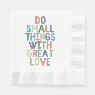 Kleine Dinge mit einem tollen Tee-Shirt für Liebe Serviette