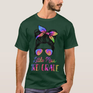 Kleine Fräulein Schülerinnen der 3. Klasse Zurück  T-Shirt