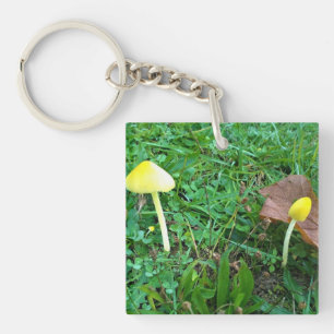 Kleine gelbe Pilze Schlüsselanhänger
