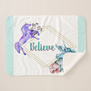 Kleine glaubwürdige Unicorns Sherpadecke