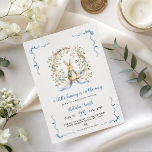 Kleine Häschen-Babyshower-Einladung Blaues Band Einladung