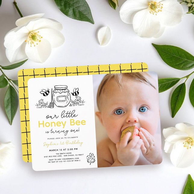 Kleine Honigbiene Foto Handgezeichnet 1. Geburtsta Einladung (Von Creator hochgeladen)