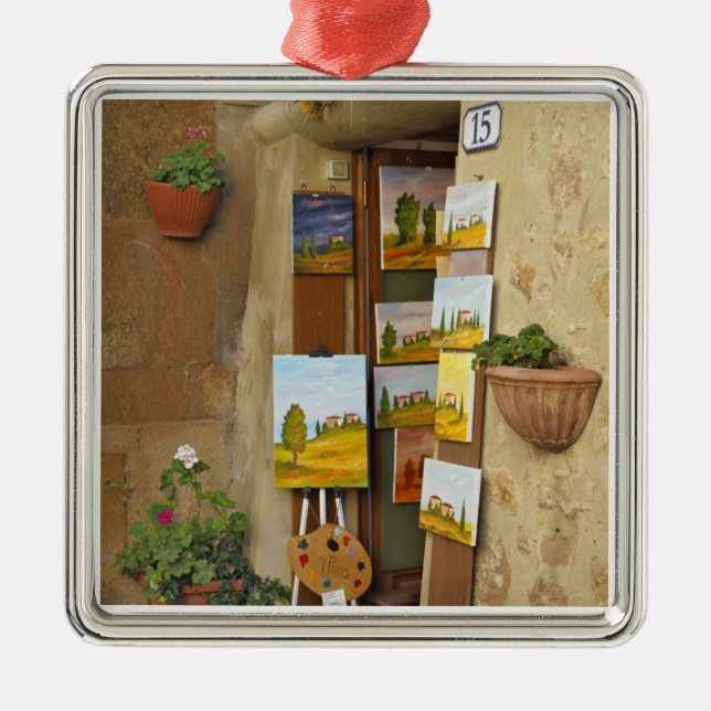 Kleine Hütte mit Kunstwerken zum Verkauf auf Gehst Ornament Aus Metall (Vorne)