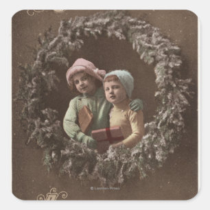 Kleine Kinder in Armklasp Quadratischer Aufkleber