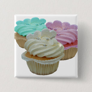 Kleine Kuchen und Herzen Button