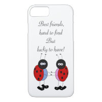 Kleine Ladybugs mit besten Freunden