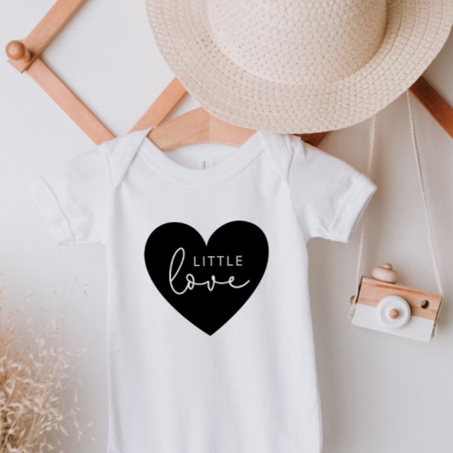 Kleine Liebe Black Heart Baby Bodysuit Strampler (Von Creator hochgeladen)