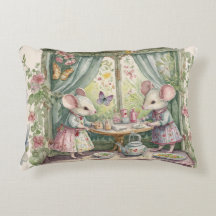 Kleine Maus am Gartentisch Illustration