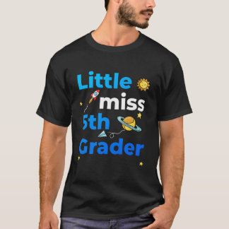 Kleine Miss 5th Grader erster Tag der zweiten Klas T-Shirt