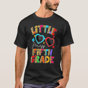 Kleine Miss Fifth Grade Hier komme ich ersten Tag T-Shirt