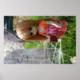 Kleine Miss No Name - Haunting Poster