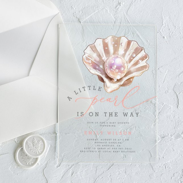 Kleine Perle unter der Meerschweindusche Acryleinladungen (Von Creator hochgeladen)