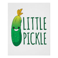 Kleine Pickle Niedliche grüne Pickle mit Sonnenbri